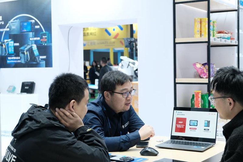 数码回收：开启智能生活的绿色闸门
